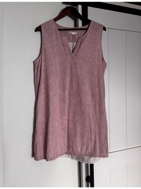beachlunchlounge Dusty Rose Sleeveless V-Neck Tunic